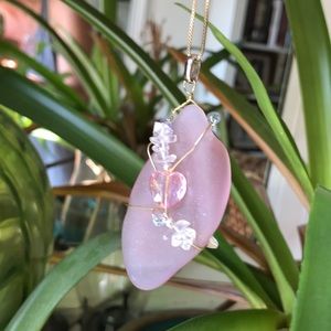 🌸 SALE Handmade artisan seaglass pendant